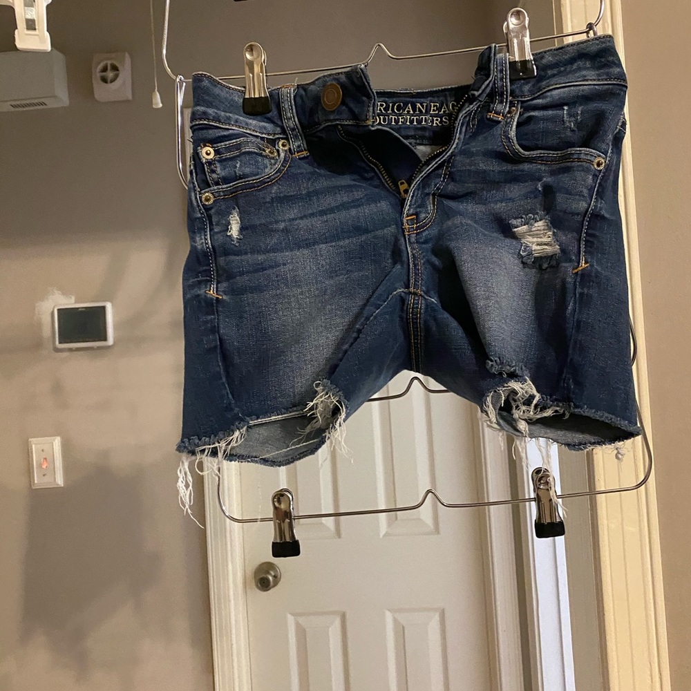 Blue jean cutoffs